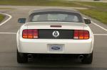 Ford Mustang GT Convertible 2006 года